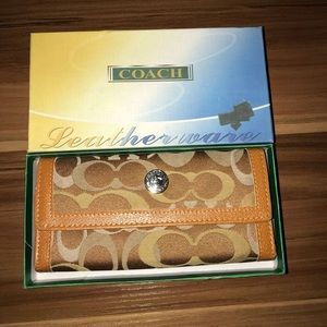 Coach wallet